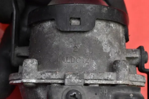 Faro Halógeno Derecho Delantero OEM 92202-A2300 Kia Ceed image 8