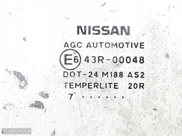 Nissan Qashqai dörrglas OEM e643r00048 - Begagnad image 3