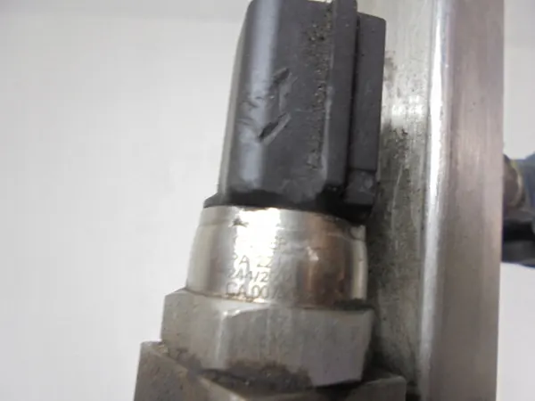 Fiat Multipla I LPG-Injektor OEM 110R-006029 image 4