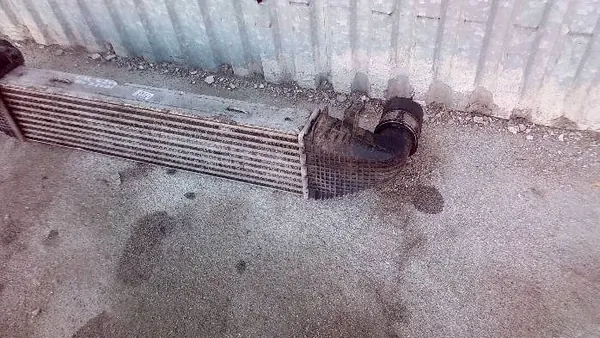 Intercooler-Kühler OEM A2045000100 für Mercedes-Benz image 4