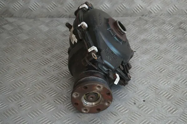 BMW X3 E83 Differentieel OEM 7549000 - Gebruikt image 10