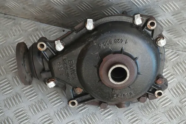 BMW X3 E83 Differentieel OEM 7549000 - Gebruikt image 8