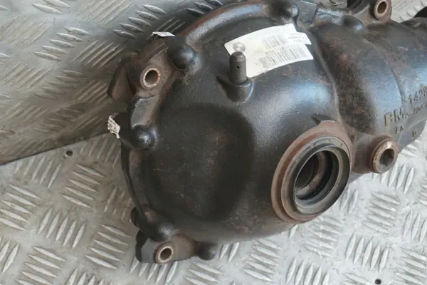 BMW X3 E83 Differentieel OEM 7549000 - Gebruikt image 9