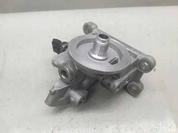 Oljefilterbas F2GE-6881-CD för 2.0 EcoBoost image 2