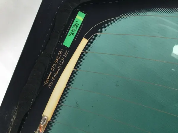 OEM 575845051L Värme Bakruta med Antenn image 4