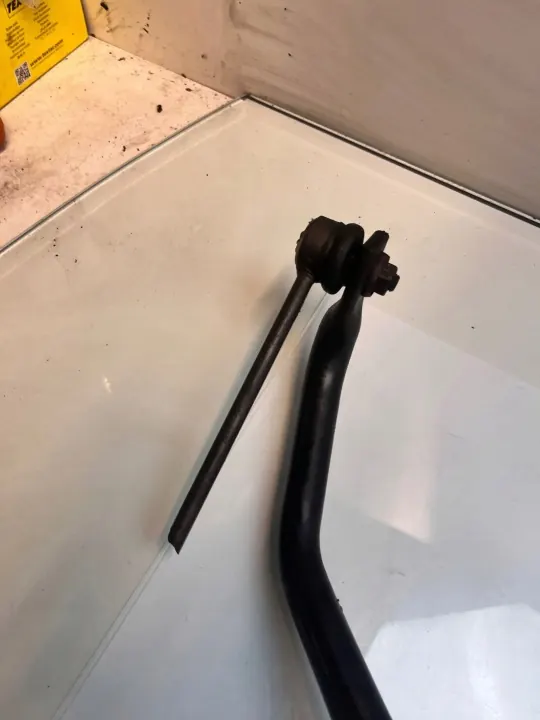 BMW 5 E60/E61 Front Stabiliser Bracket OEM 6761591 image 4