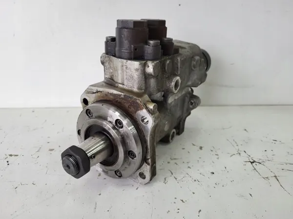 Bomba de combustível OEM A4710901150 para Mercedes Actros image 3
