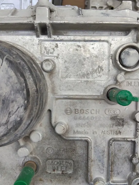 Gebruikte AdBlue-pompmodule OEM VOL011 voor Volvo Vrachtwagens image 5