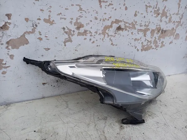 Voorste rechter koplamp Peugeot 208 I Lift image 3