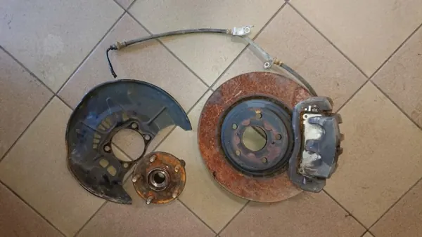 Bromsokset OEM 1 för Lexus - Begagnad image 2