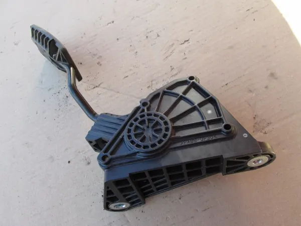 Potentiomètre gaz Honda CRV III 2007 2.2 i-CTDi OEM image 4