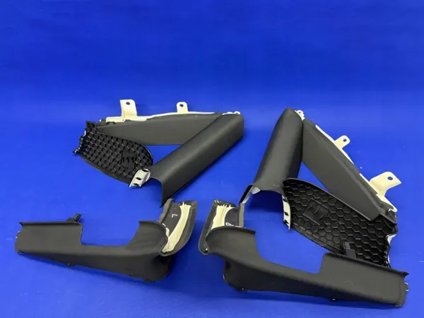 Audi A7 achterpilaarbescherming OEM 4G8867245A 4G8867246A image 2