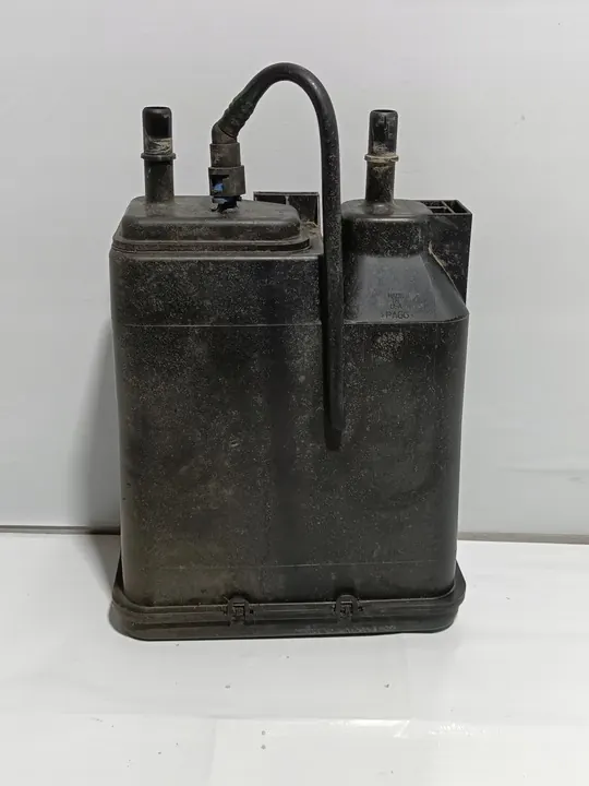 Canister à charbon EVAP GMC Sierra Chevrolet Silverado 2014-2018 OEM 15239933 image 1