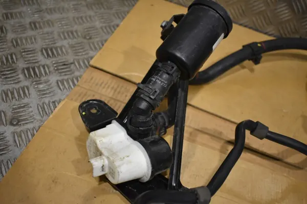 Filtre à charbon OEM 4M4201997Q pour Audi Q7 Q8 Porsche Cayenne image 3