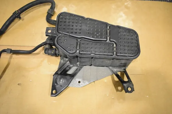 Filtre à charbon OEM 4M4201997Q pour Audi Q7 Q8 Porsche Cayenne image 5