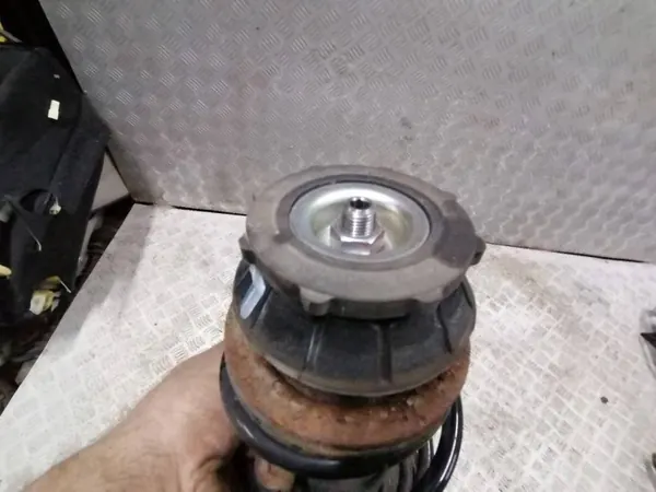 Suzuki Swift MK8 Linker MacPherson-ophanging OEM MIP16558 image 3