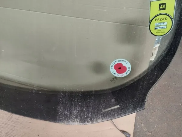 Ford C-MAX II 2013 Voorruit OEM AMD136596 image 9