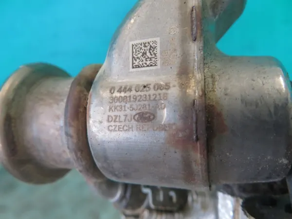 Injector AdBlue OEM KK31-5J281-AD para Ford Transit image 4