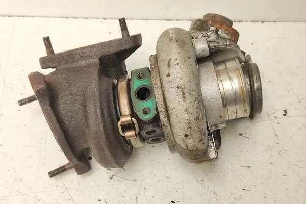 Turbocharger VOLVO S80 I 2.4L 147kW 2003 OEM 8658098 image 4