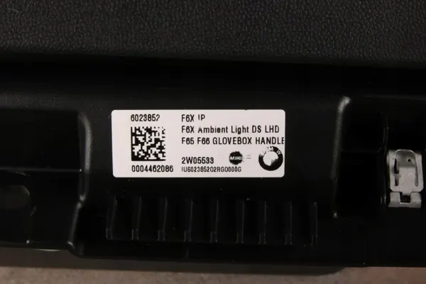 OEM 5A52D99 Passagiersconsole Opslag Zwart image 9