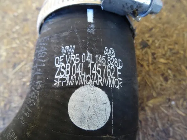 A3 8V GOLF VII LEON 1.6 TDI Intercooler Rohr 04L145762E image 2