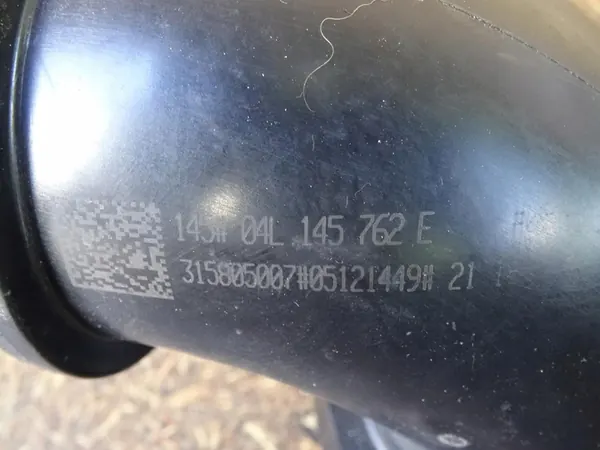 A3 8V GOLF VII LEON 1.6 TDI Intercooler Rohr 04L145762E image 4