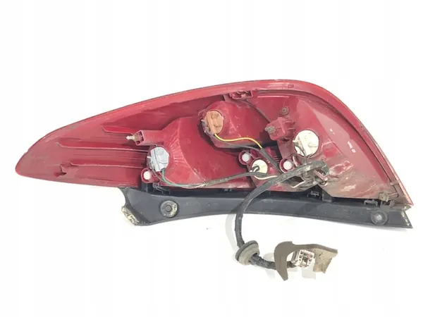 Luz Trasera Izquierda Hyundai i20 Hatchback 92401-1J000 image 3