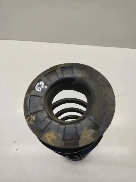 Mola traseira Kia Stonic OEM 55335H8FA0 - Usada image 6