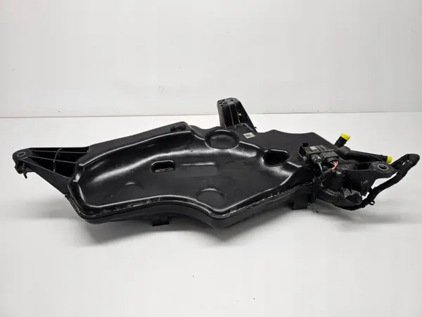 Réservoir AdBlue OEM 5Q0131877AA pour VW SKODA SEAT image 2