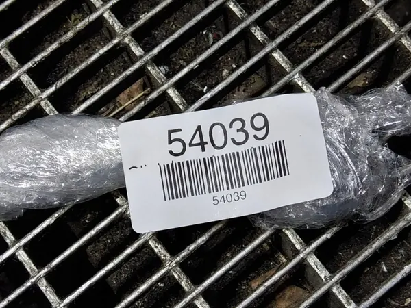 Soporte de capó KIA Ceed OEM SKE57988 - Usado image 4