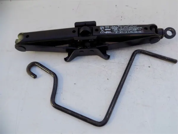 Cric Rover 75 d'occasion OEM KAJ100493 - Outil levage image 2