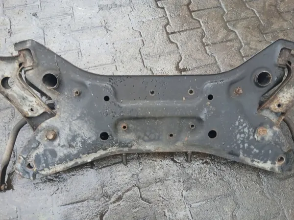 Suzuki Swift MK6 1.3B etupalkki OEM image 7