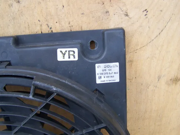 Ilmastointijäähdyttimen Tuuletin Opel Astra G image 2