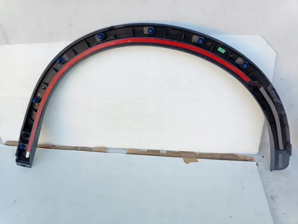 Audi Q3 Höger bakskärm OEM 8U0853818 CD image 3