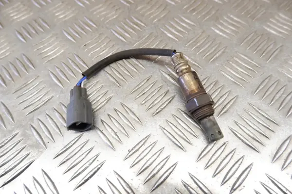 Sonde lambda OEM 8946748080 pour Lexus RX Hybride image 2