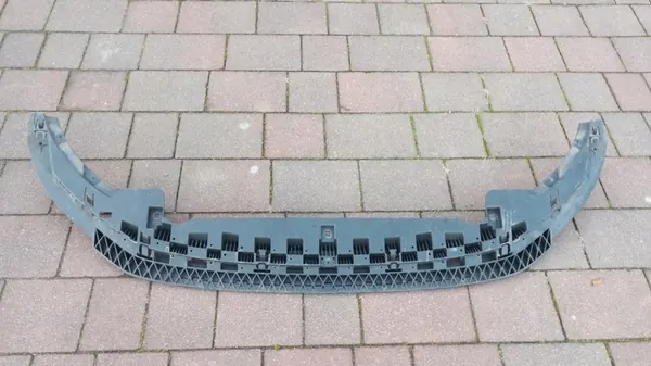 Framstötfångardeksel AUDI A3 8V 8V3807233B image 2