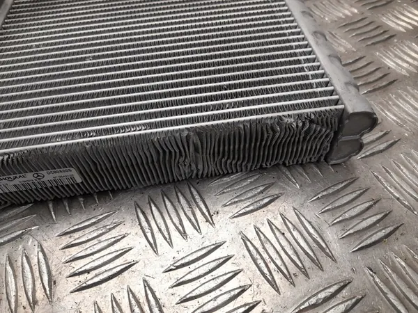 Intercambiador de calor Mercedes-Benz VITO 2015 image 4