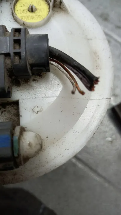 Brandstofpomp Renault Laguna II 1.9DCI 8200465952 image 6