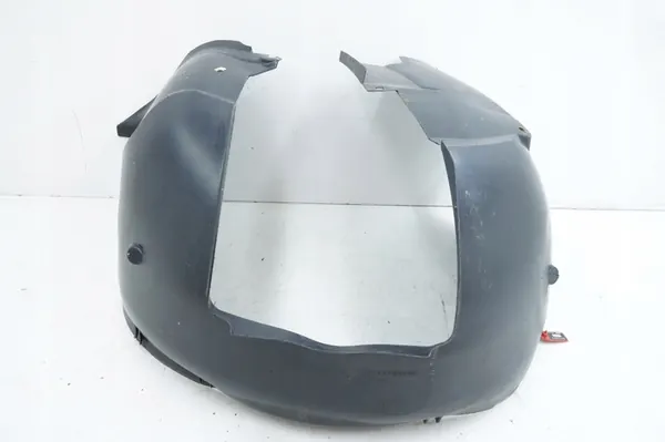 VOLVO V70 II S60 I Front Right Wheel Arch 30655666 image 2