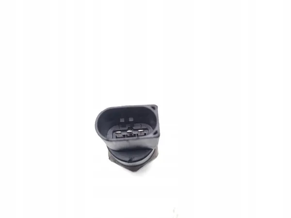 Sensor de pressão de combustível VW Touareg 3.0 V6 TDI 2005 OEM image 5