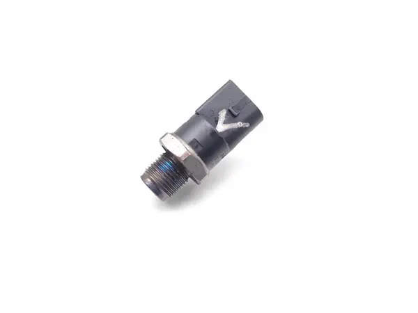 Sensor de pressão de combustível VW Touareg 3.0 V6 TDI 2005 OEM image 9