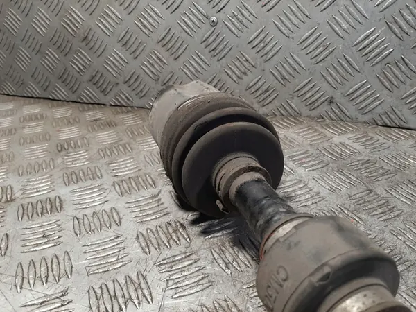 Vänster Halvaxel för Hyundai Santa Fe II 07r image 8