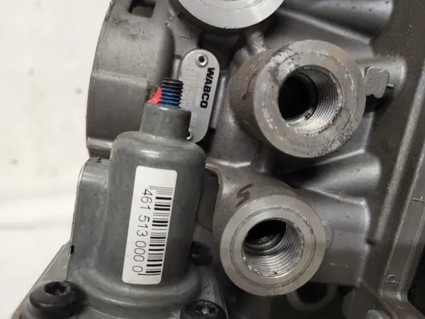 OEM 4615130020 Wabco Modulaattoriventtiili - Käytetty image 7