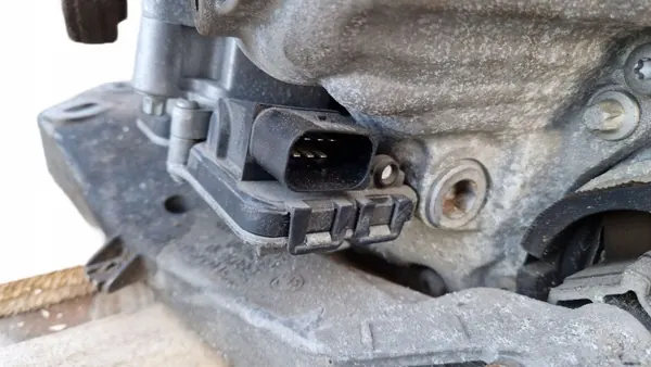 BMW Overbrengingskast OEM 7542211 voor X5 F15 2014 image 2
