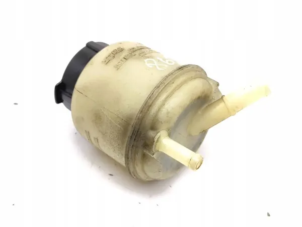 Réservoir direction assistée Nissan 370Z 2013 OEM AMD185388 image 6