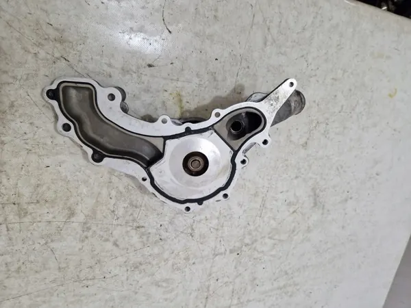 Dodge vesipumppu OEM 05184498 3.6L moottorille image 3