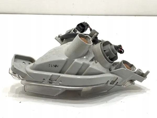 Left Front Turn Signal MAZDA CX-3 OEM LORK-1795-113728 image 3