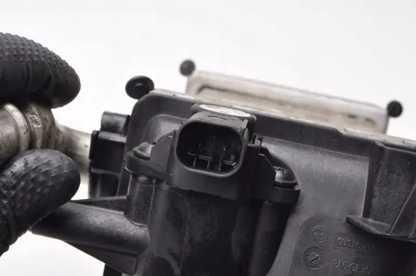 Intercooler ASTON MARTIN DB11 A1770902501 image 5