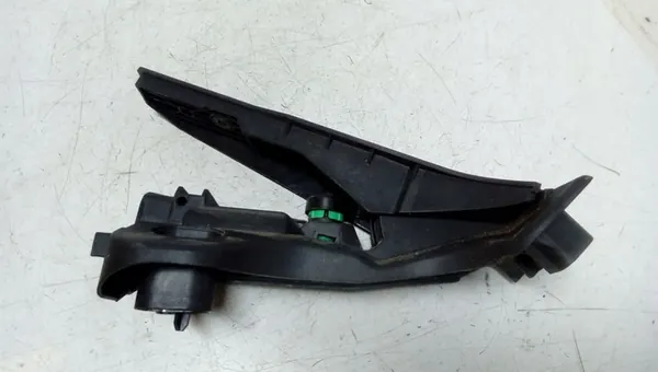 Gaspedal Volkswagen PASSAT CC 2011 image 3