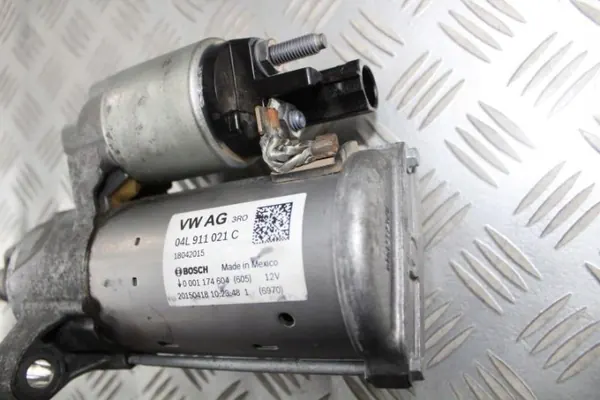 Anlasser Audi Q5 2018 OEM 04L911021C Gebraucht image 3